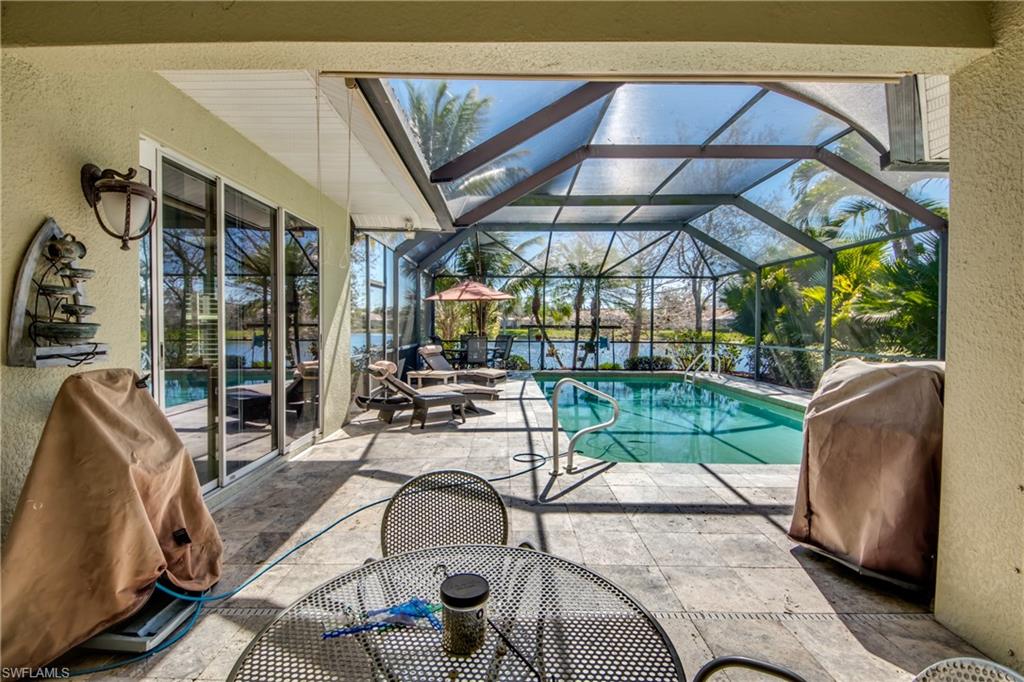 COLONIAL SHORES - Residential