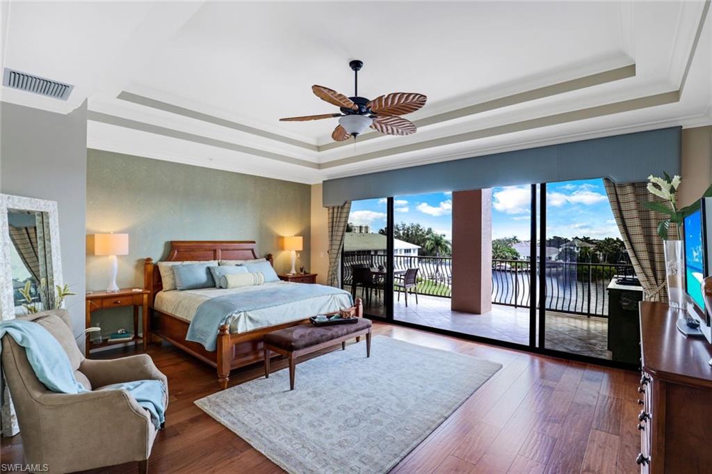 VANDERBILT BEACHCOMBER - Residential