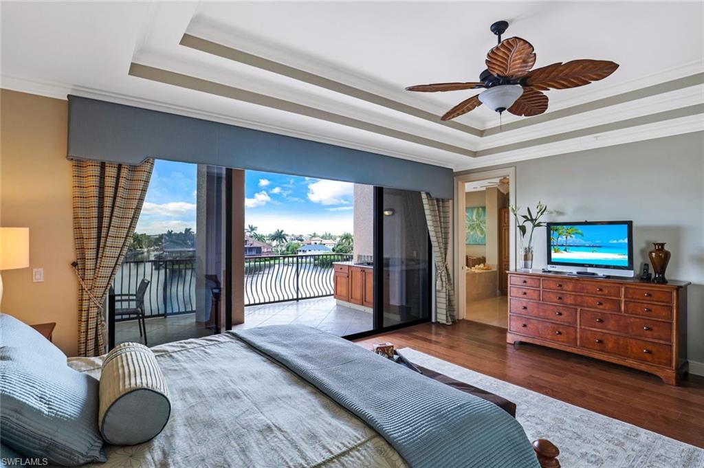 VANDERBILT BEACHCOMBER - Residential