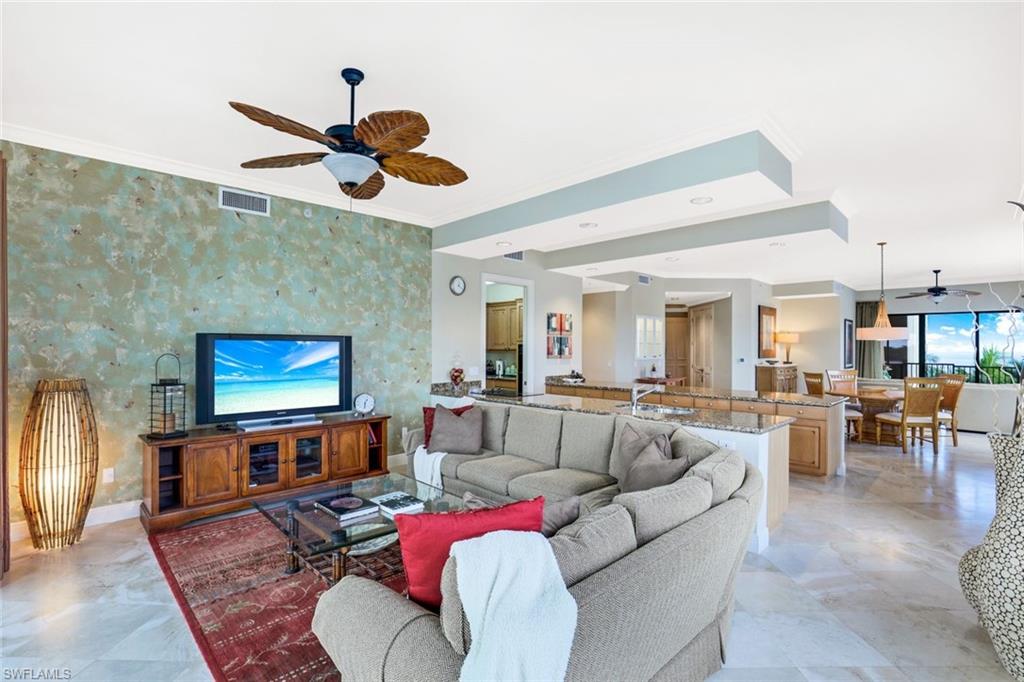 VANDERBILT BEACHCOMBER - Residential