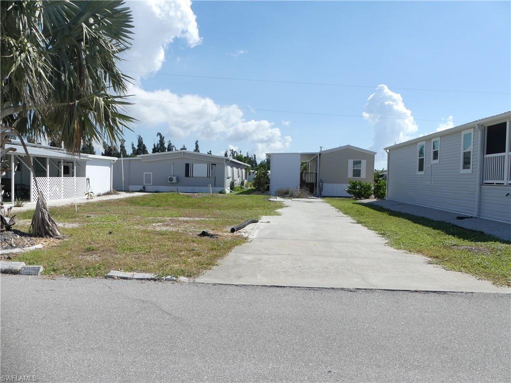 PINE ISLAND COVE - Land