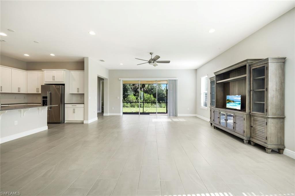 COMPASS LANDING - Residential