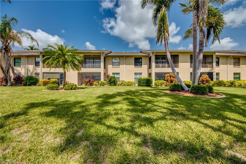 YACHTSMANS COVE - Residential