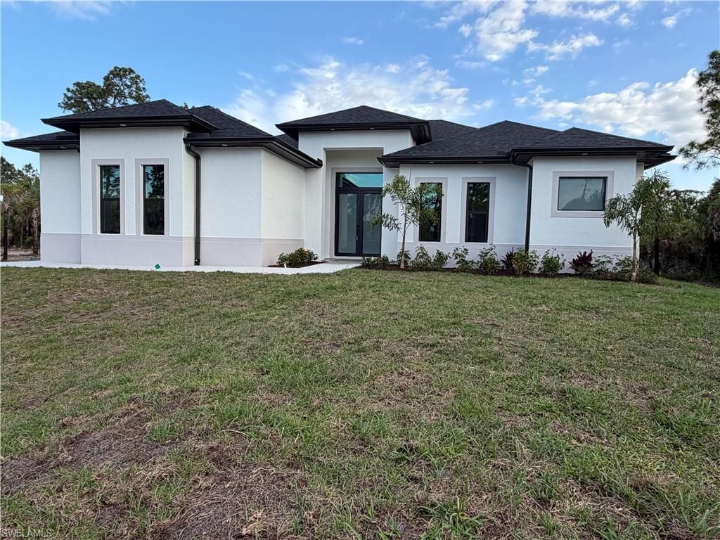 Photo of 2648 24th AVE SE, NAPLES, FL 34117 (MLS # 226015448)