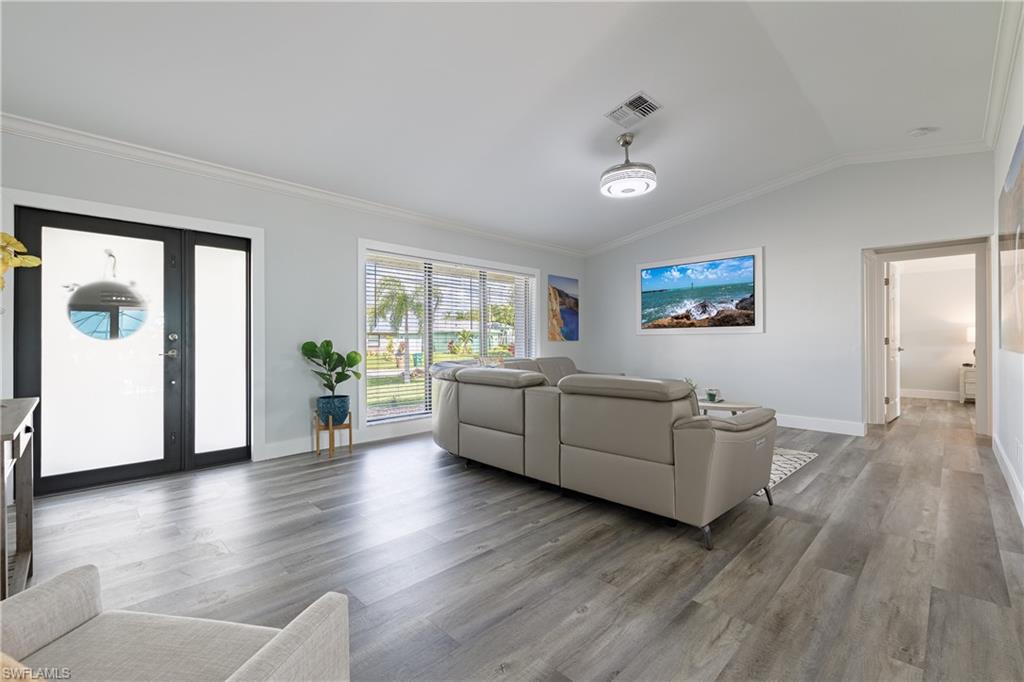 CAPE CORAL - Residential Lease