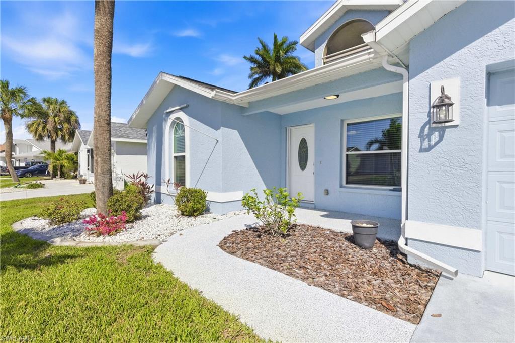 SABAL SPRINGS GOLF AND RACQUET CLUB - Residential