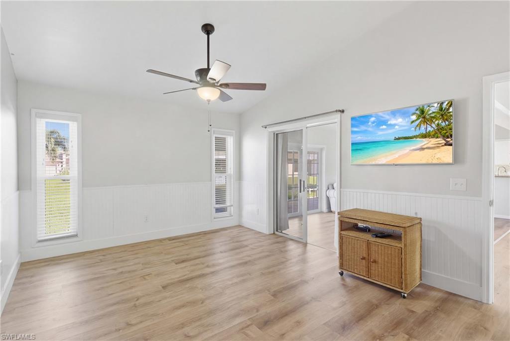 SABAL SPRINGS GOLF AND RACQUET CLUB - Residential