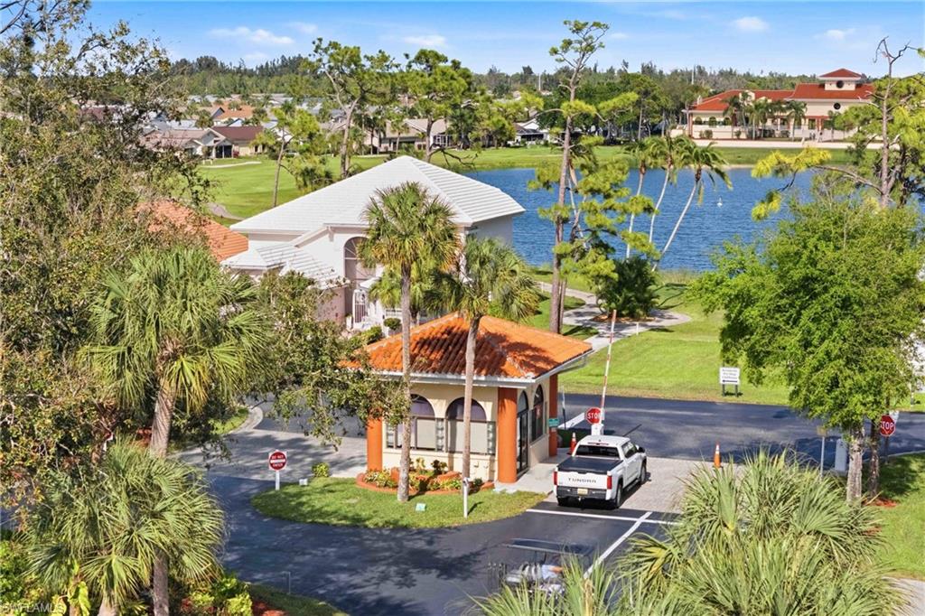 SABAL SPRINGS GOLF AND RACQUET CLUB - Residential