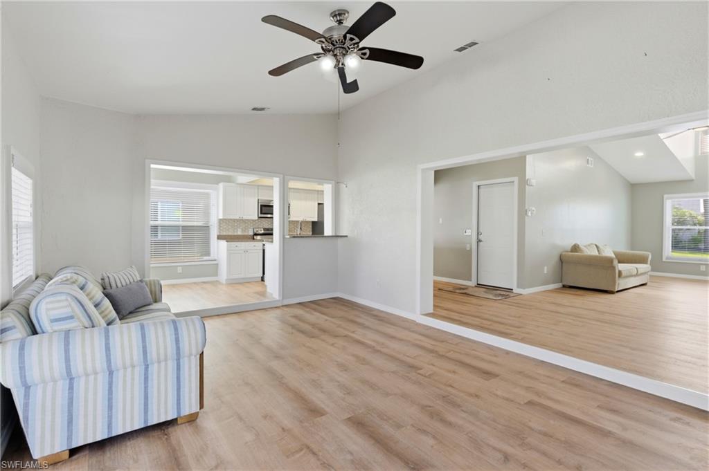 SABAL SPRINGS GOLF AND RACQUET CLUB - Residential