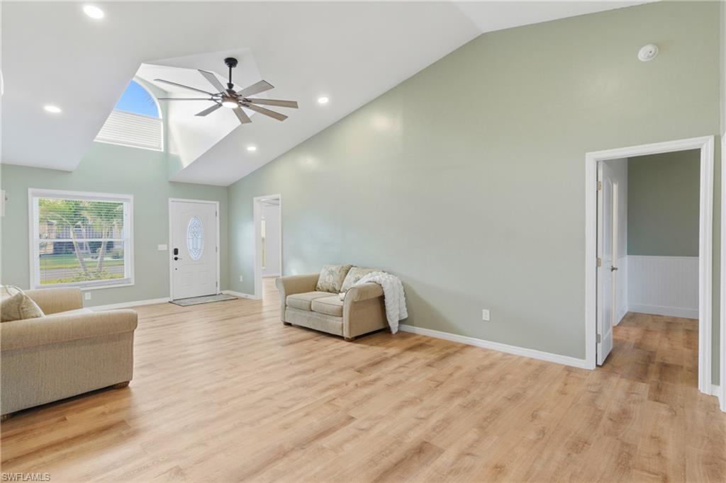 SABAL SPRINGS GOLF AND RACQUET CLUB - Residential