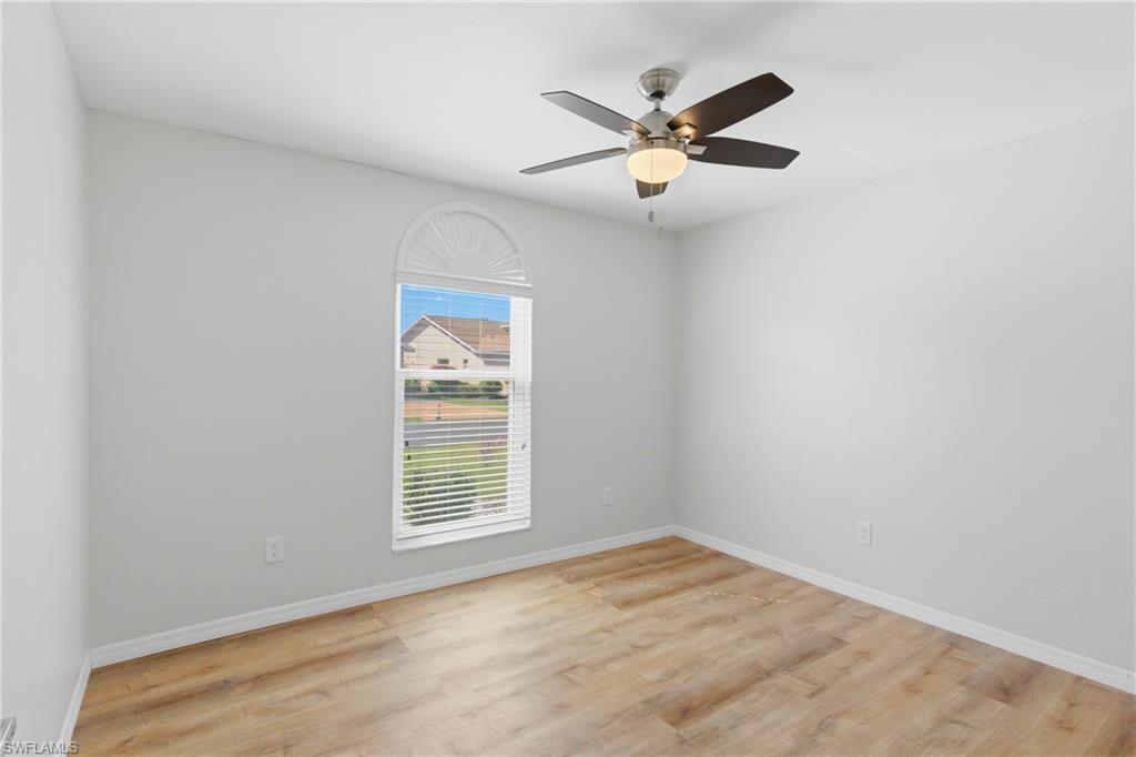 SABAL SPRINGS GOLF AND RACQUET CLUB - Residential