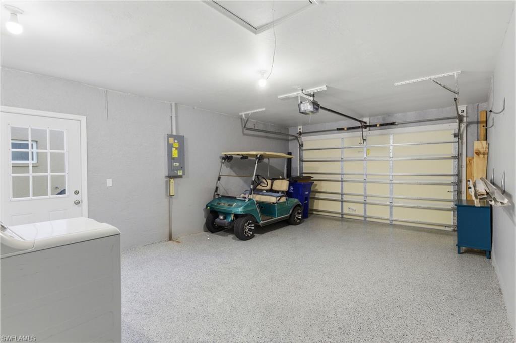 SABAL SPRINGS GOLF AND RACQUET CLUB - Residential