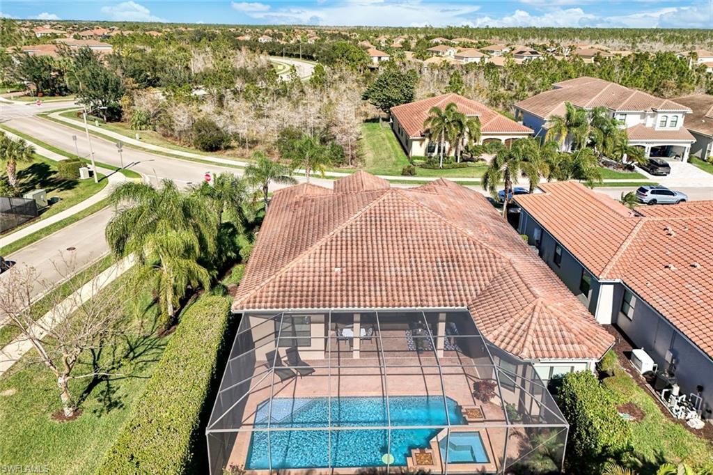 RIVERSTONE - Residential