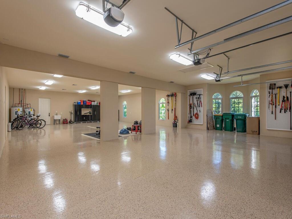 PINE RIDGE - Residential