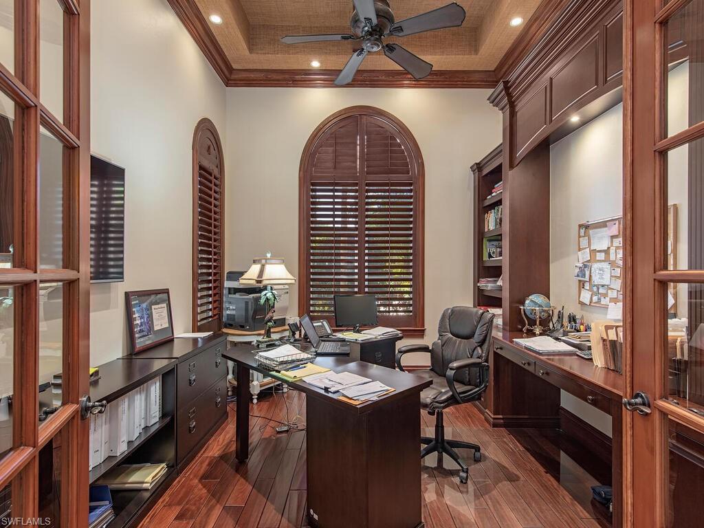 PINE RIDGE - Residential