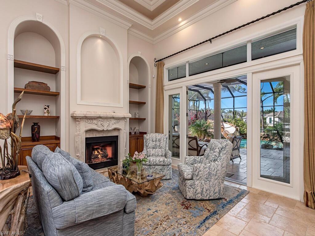 PINE RIDGE - Residential