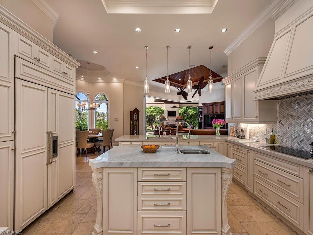 PINE RIDGE - Residential