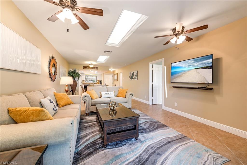 OLDE NAPLES - Residential Lease