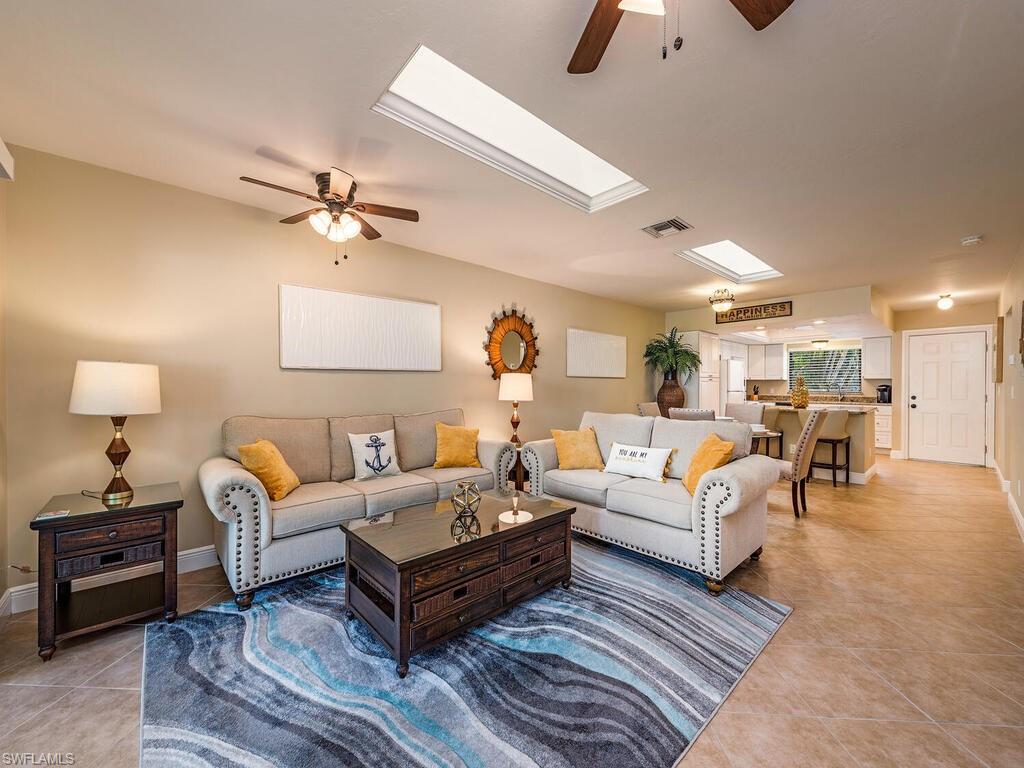 OLDE NAPLES - Residential Lease