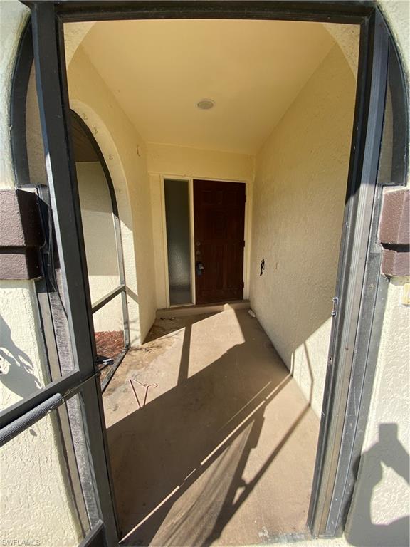 FORT MYERS SHORES - Residential