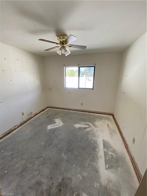 FORT MYERS SHORES - Residential