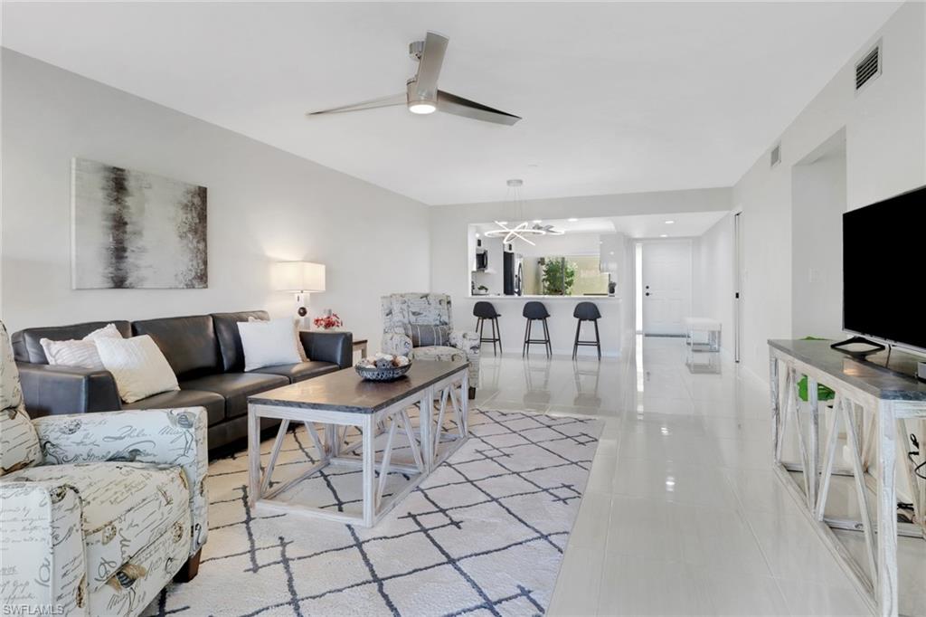 15450 Cedarwood LN 103