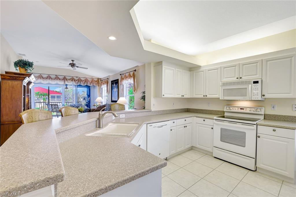 LIGHTHOUSE BAY - Residential