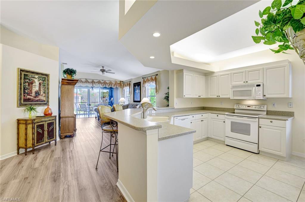 LIGHTHOUSE BAY - Residential