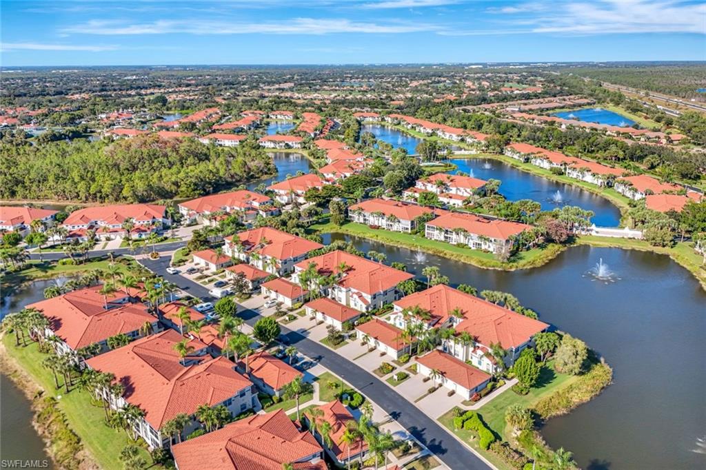 LIGHTHOUSE BAY - Residential