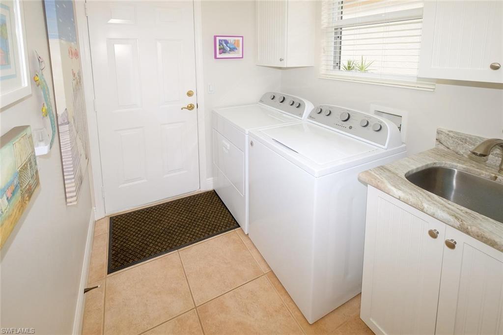 ROOKERY POINTE - Residential