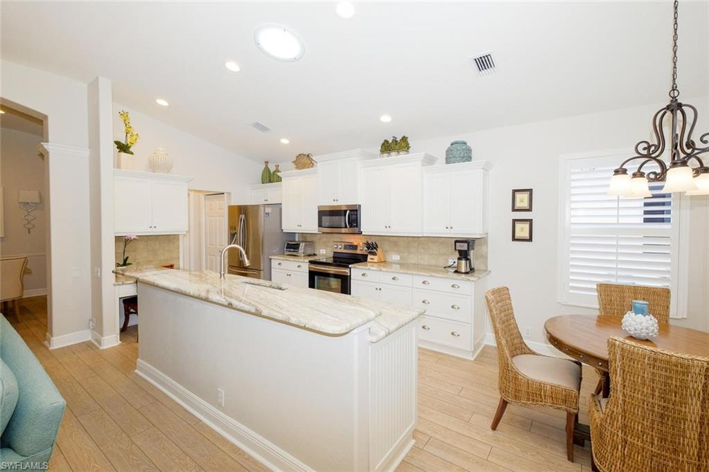 ROOKERY POINTE - Residential