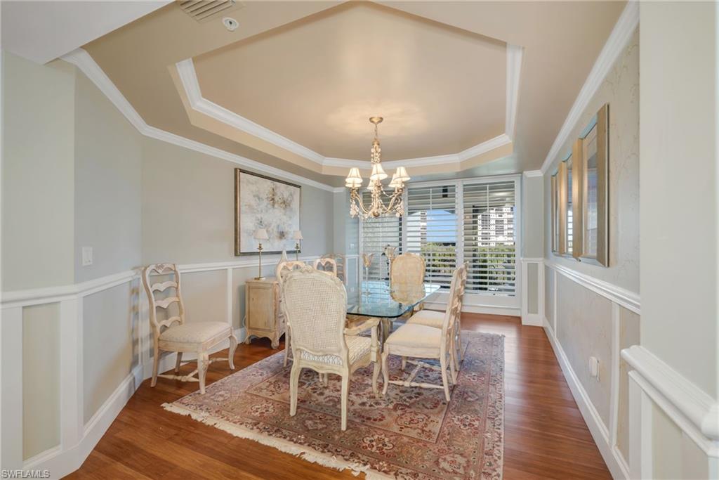 CARLYSLE AT BAY COLONY - Residential