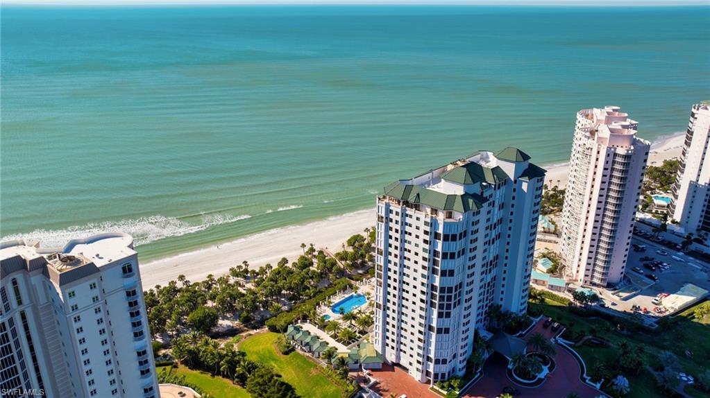 CARLYSLE AT BAY COLONY - Residential