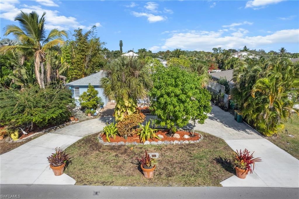 NAPLES PARK - Residential