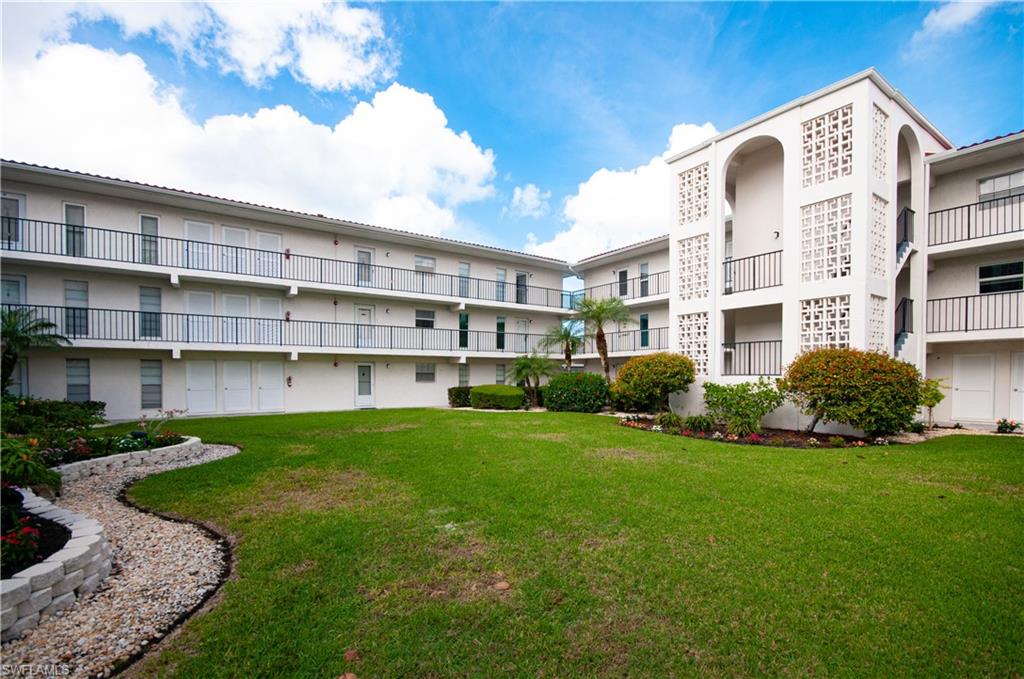 HIGH POINT COUNTRY CLUB - Residential