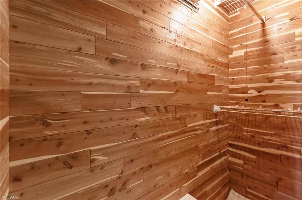 HIGH POINT COUNTRY CLUB - Residential