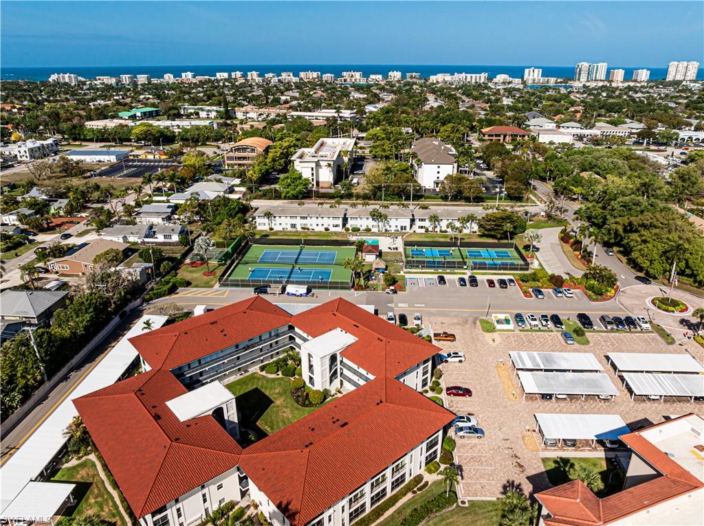 HIGH POINT COUNTRY CLUB - Residential