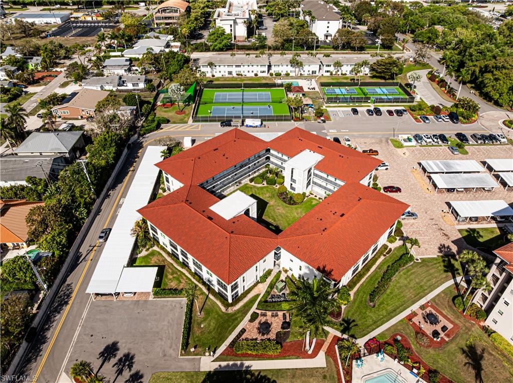 HIGH POINT COUNTRY CLUB - Residential