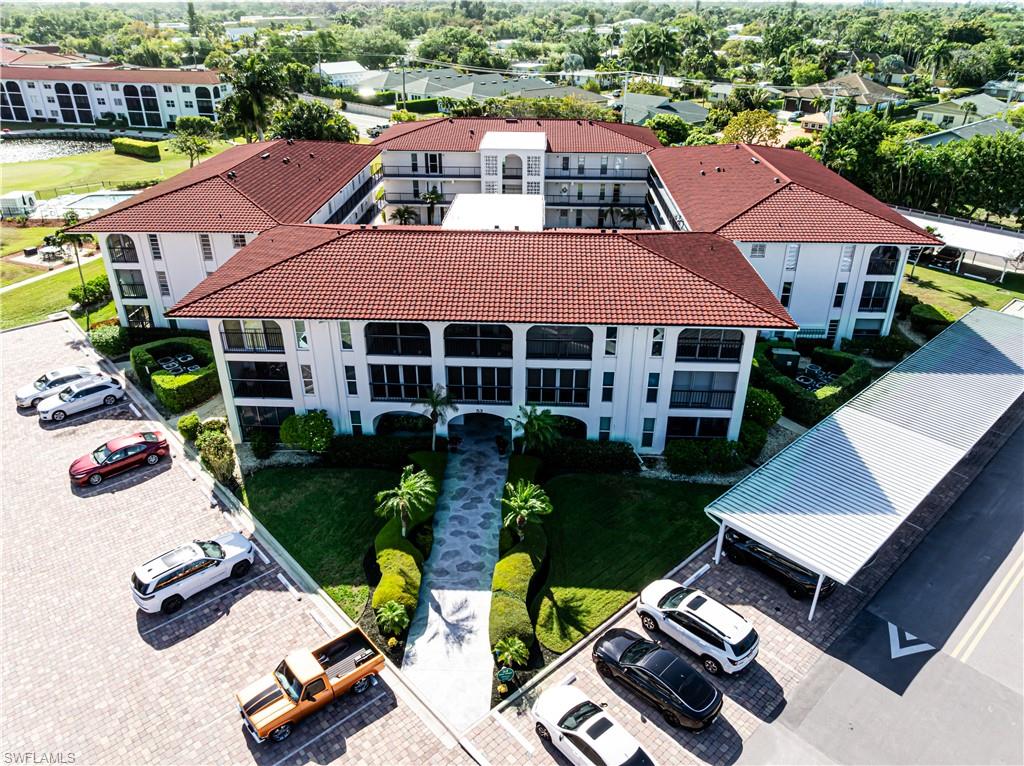 HIGH POINT COUNTRY CLUB - Residential