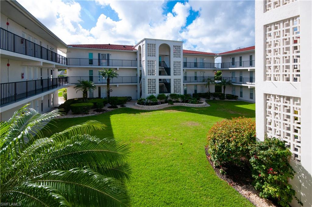 HIGH POINT COUNTRY CLUB - Residential