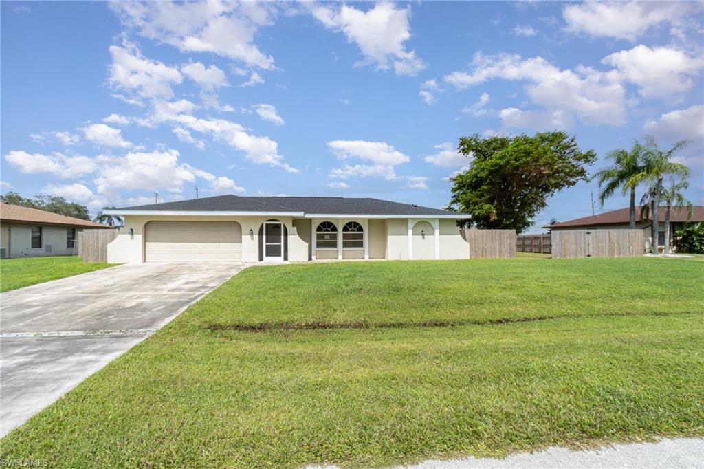 CAPE CORAL - Residential