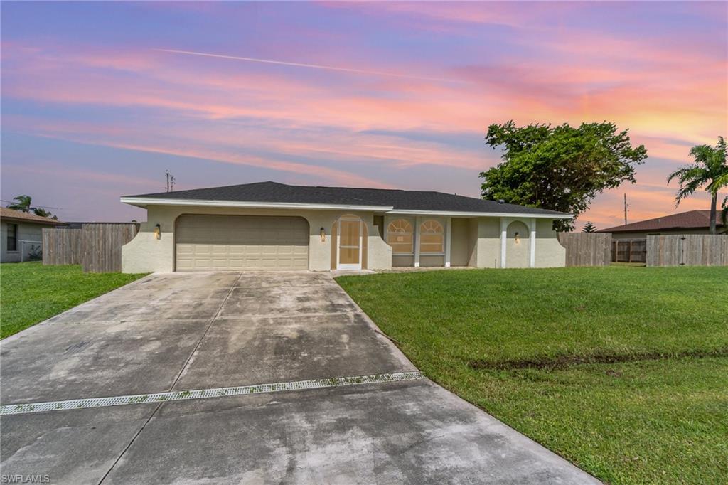 CAPE CORAL - Residential