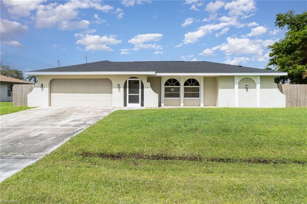 CAPE CORAL - Residential