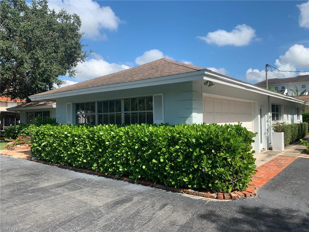 AQUALANE SHORES - Residential