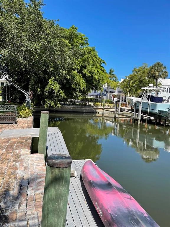 AQUALANE SHORES - Residential