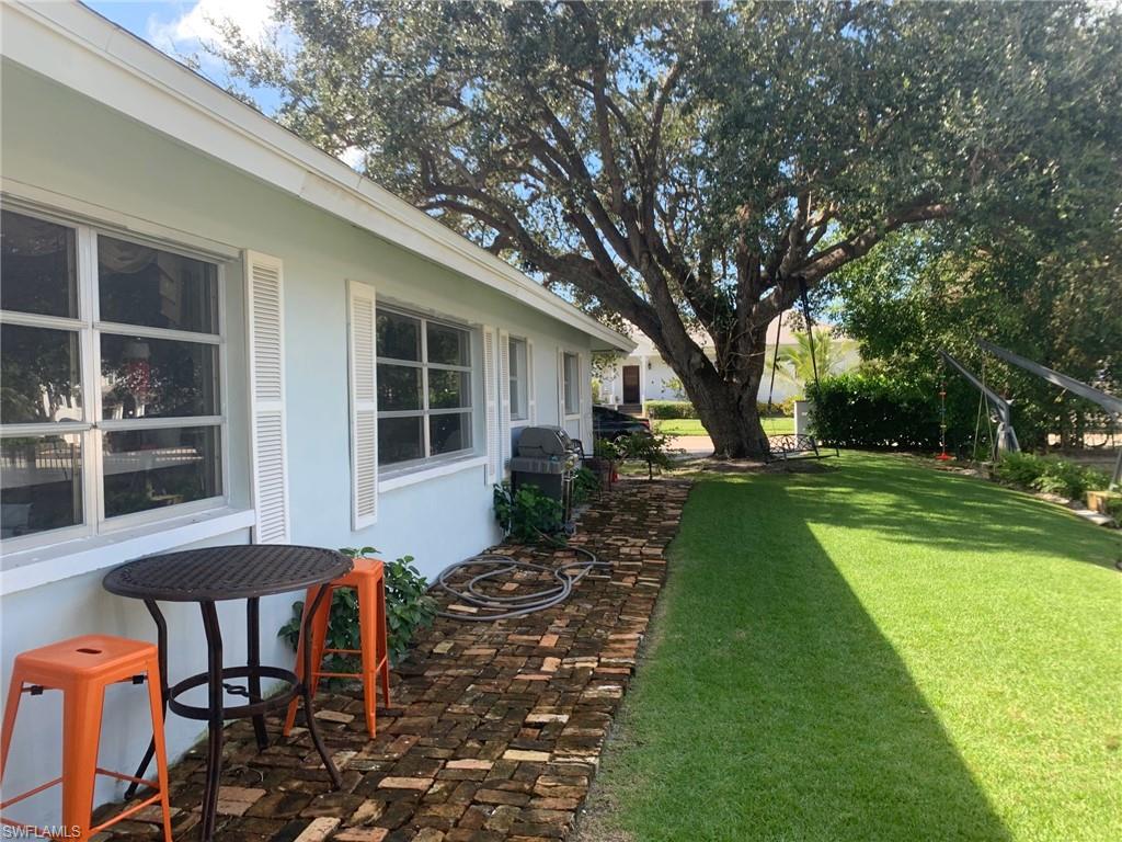 AQUALANE SHORES - Residential