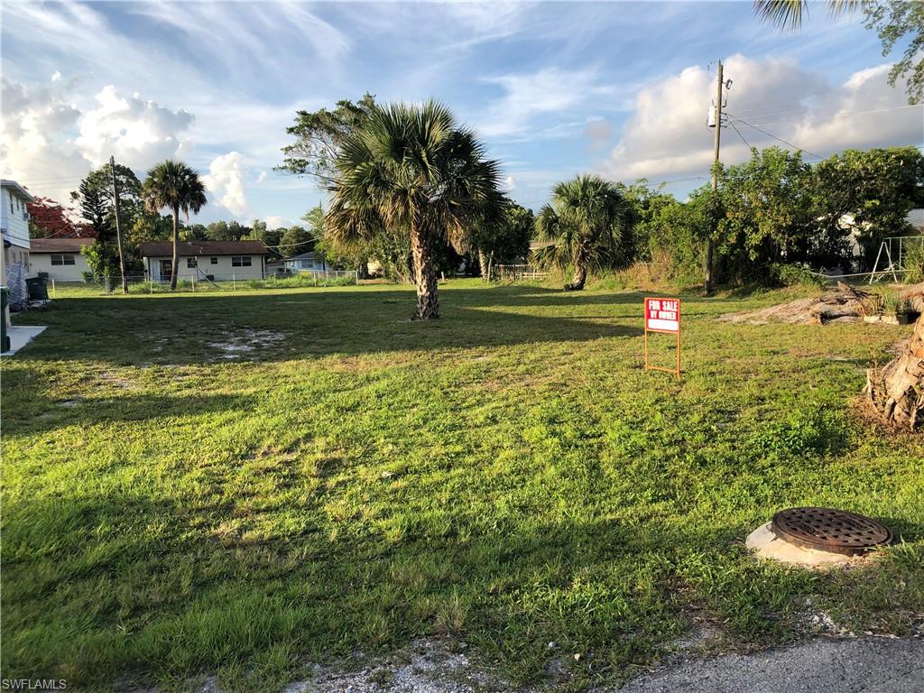 NAPLES VILLAS - Land