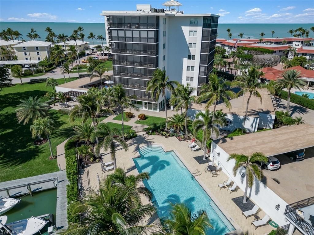 Photo of 2170 Gulf Shore BLVD N #23W, NAPLES, FL 34102 (MLS # 225065686)