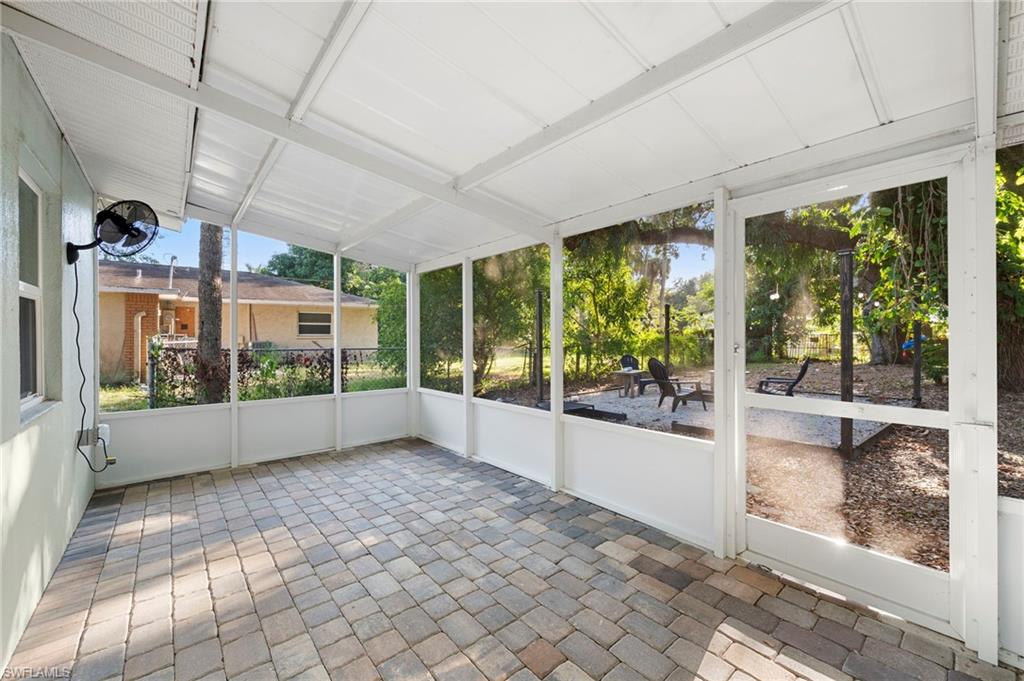 RUSSELL PARK - Residential Lease