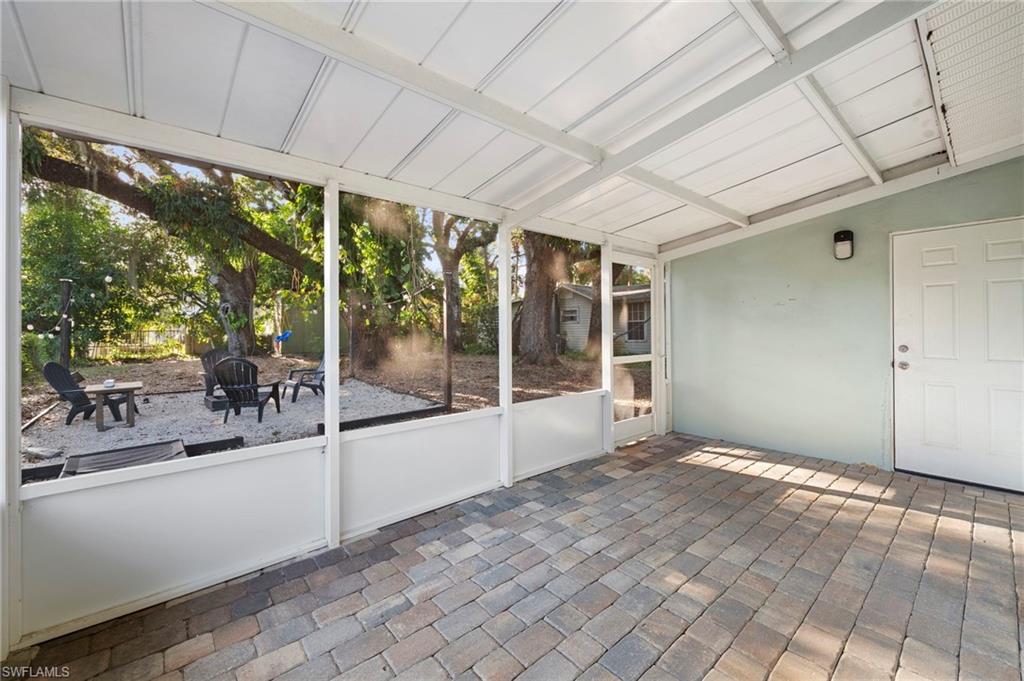 RUSSELL PARK - Residential Lease